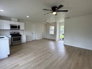 714 Malibu Dr in Garland, TX - Building Photo - Building Photo