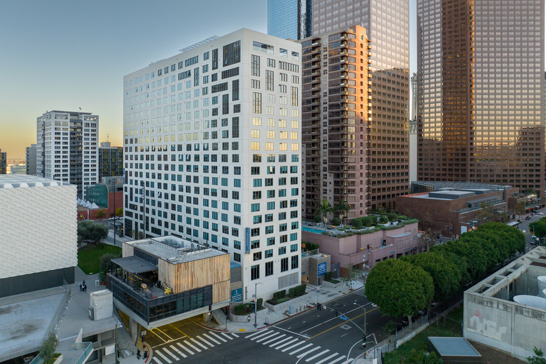 The Emerson in Los Angeles, CA - Building Photo