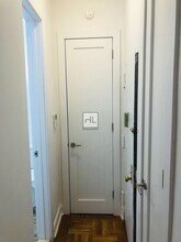 EAST 72 STREET in New York, NY - Building Photo - Building Photo
