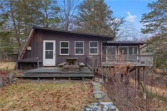 296 Pine Hill Rd in Pleasant Valley, NY - Building Photo - Building Photo