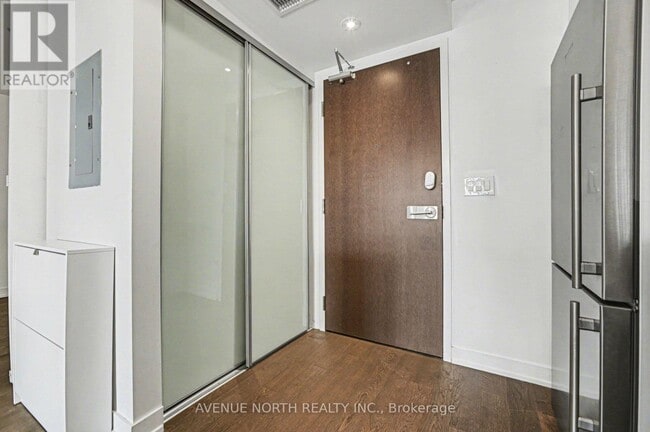 199 Slater St. in Ottawa, ON - Building Photo - Building Photo