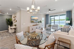 11781 Venetian Lagoon Dr in Ft. Myers, FL - Building Photo