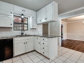 8966 Hialeah Cir S in North Richland Hills, TX - Building Photo - Building Photo