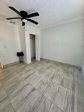 1285 NE 143rd St in North Miami, FL - Building Photo - Building Photo