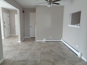 10748 S Harlem Ave in Worth, IL - Building Photo - Building Photo
