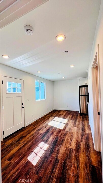 1809 S Gramercy Pl in Los Angeles, CA - Building Photo
