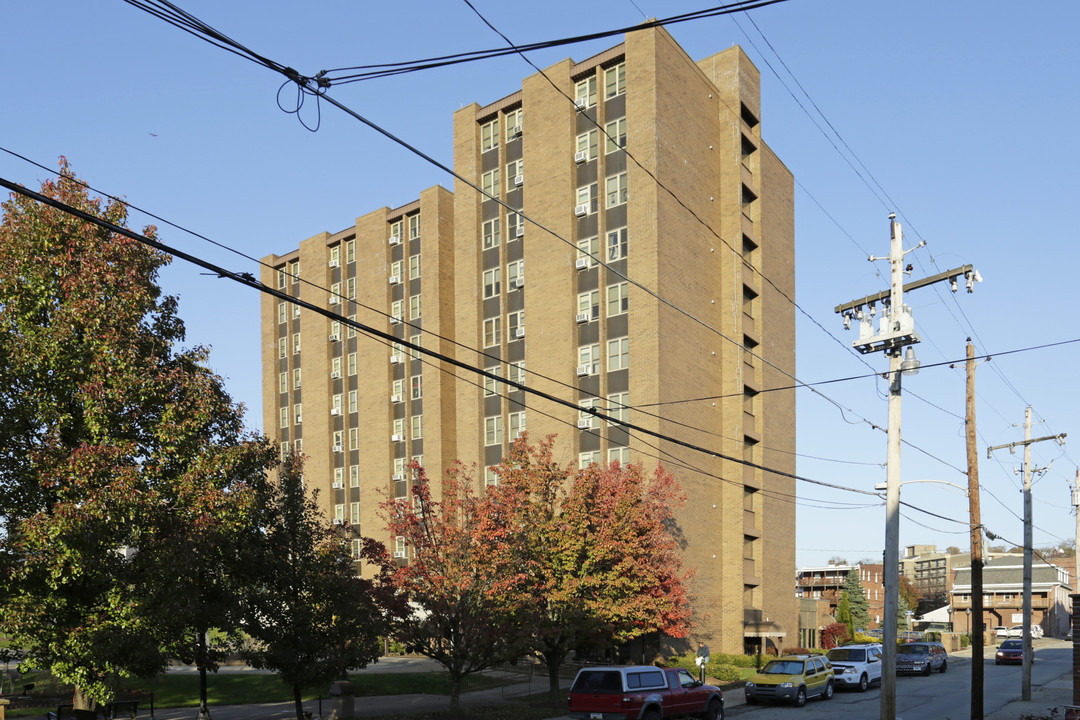 Riverview Apartments in Connellsville, PA - Building Photo