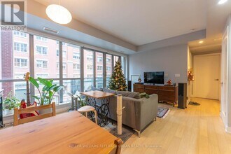 55 Front St E in Toronto, ON - Building Photo - Building Photo