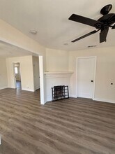 1028 E 10th St in Long Beach, CA - Building Photo - Building Photo