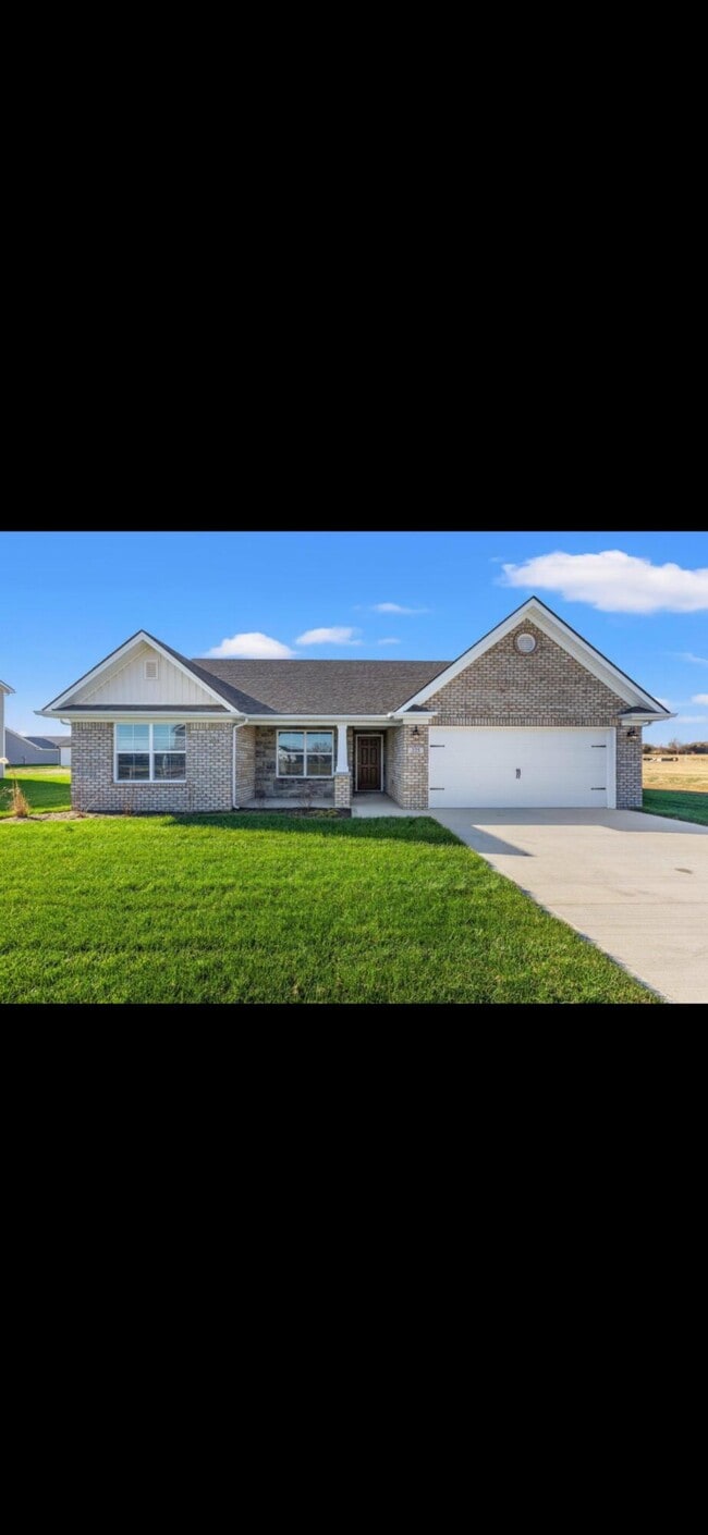 property at 340 Pageant Dr