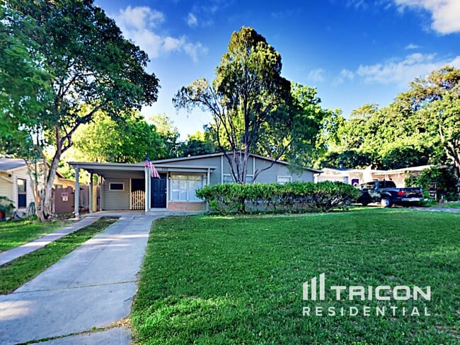 235 Trudell Dr in San Antonio, TX - Building Photo - Building Photo