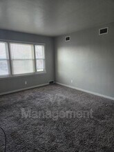 2246 Grant St in Bettendorf, IA - Building Photo - Building Photo