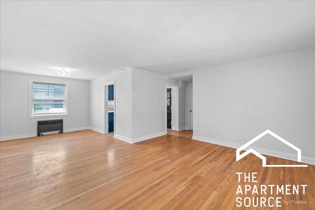 2721 W Berwyn Ave in Chicago, IL - Building Photo