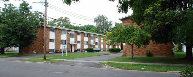 Chestnut Park Apartments in Syracuse, NY - Building Photo - Building Photo