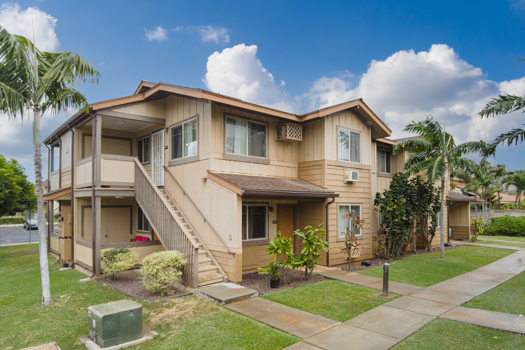 Villas at Aeloa in Kapolei, HI - Building Photo