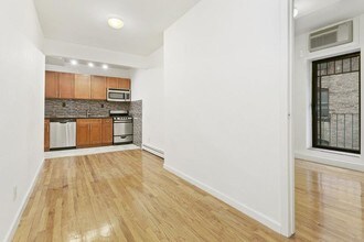 63 Pitt St in New York, NY - Building Photo - Building Photo