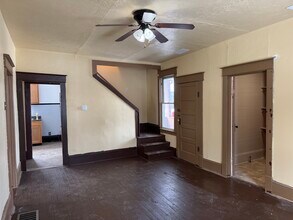 713 N 8th Ave in Paden City, WV - Building Photo - Building Photo