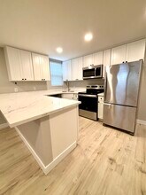 2026 Lombard Ave, Unit 1 in Everett, WA - Building Photo - Building Photo