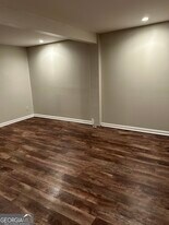 5585 Marbut Rd in Lithonia, GA - Building Photo