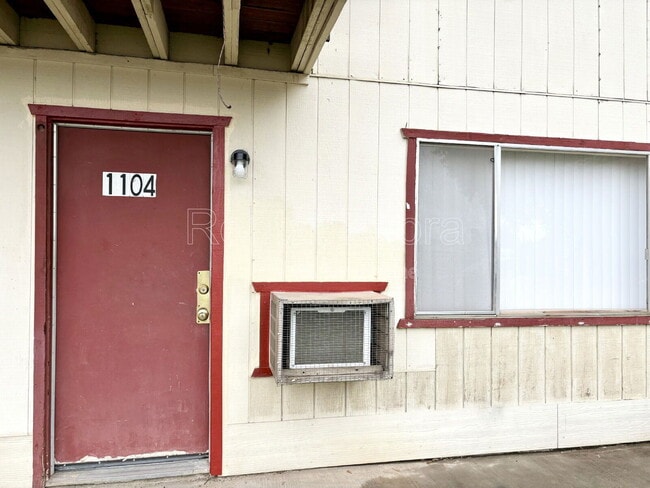 1104 I St in Merced, CA - Building Photo - Building Photo