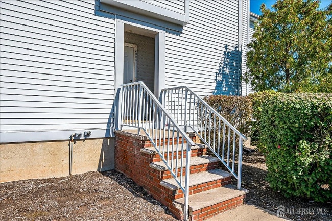 3004 Jesse Way in Piscataway, NJ - Foto de edificio - Building Photo