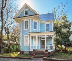 1113 Grant St in Brunswick, GA - Building Photo