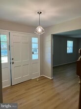 3900 Ivydale Dr in Annandale, VA - Building Photo - Building Photo