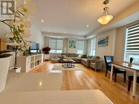 1285 Nat'l Vly Dr in Mississauga, ON - Building Photo