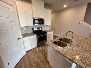 613 Reese Ln in Greenville, SC - Building Photo - Building Photo