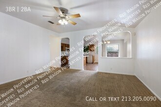 5016 Crestwood Hill Dr in San Antonio, TX - Building Photo - Building Photo