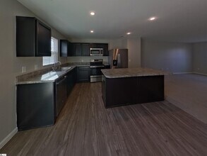 549 Heavenly Days St in Inman, SC - Building Photo - Building Photo