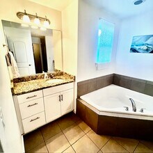 4104 Fremont Dr in Lehi, UT - Foto de edificio - Building Photo