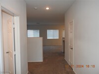 4840 White Jade St in North Las Vegas, NV - Foto de edificio - Building Photo