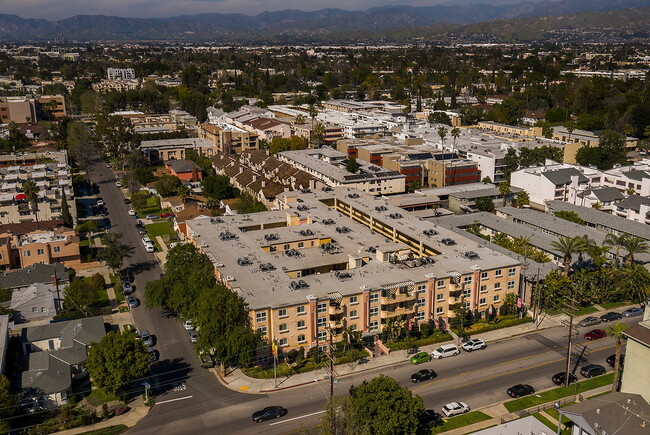 Allegro in Valley Village, CA - Building Photo - Building Photo