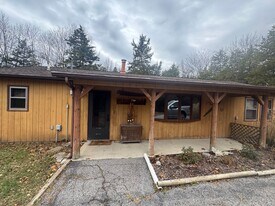 5020 N Oneal Rd in Columbia, MO - Building Photo