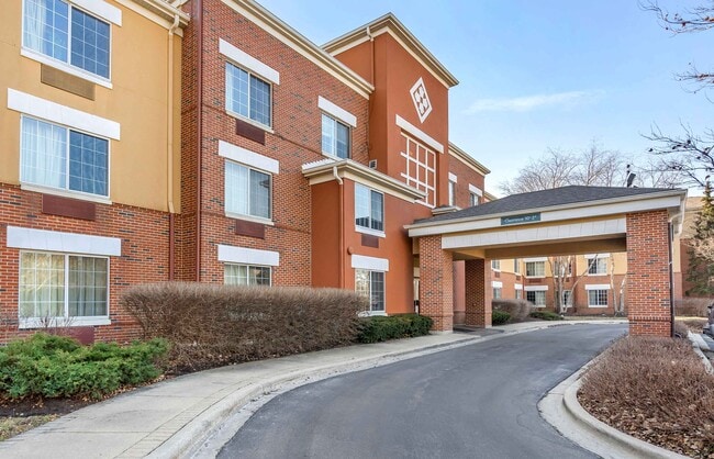 Furnished Studio-Chicago - Vernon Hills - 