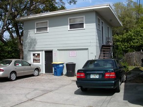 108-112 S Highland Ave in Clearwater, FL - Building Photo - Building Photo