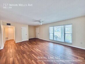 717 Indian Wells Ave in Sun City Center, FL - Building Photo - Building Photo