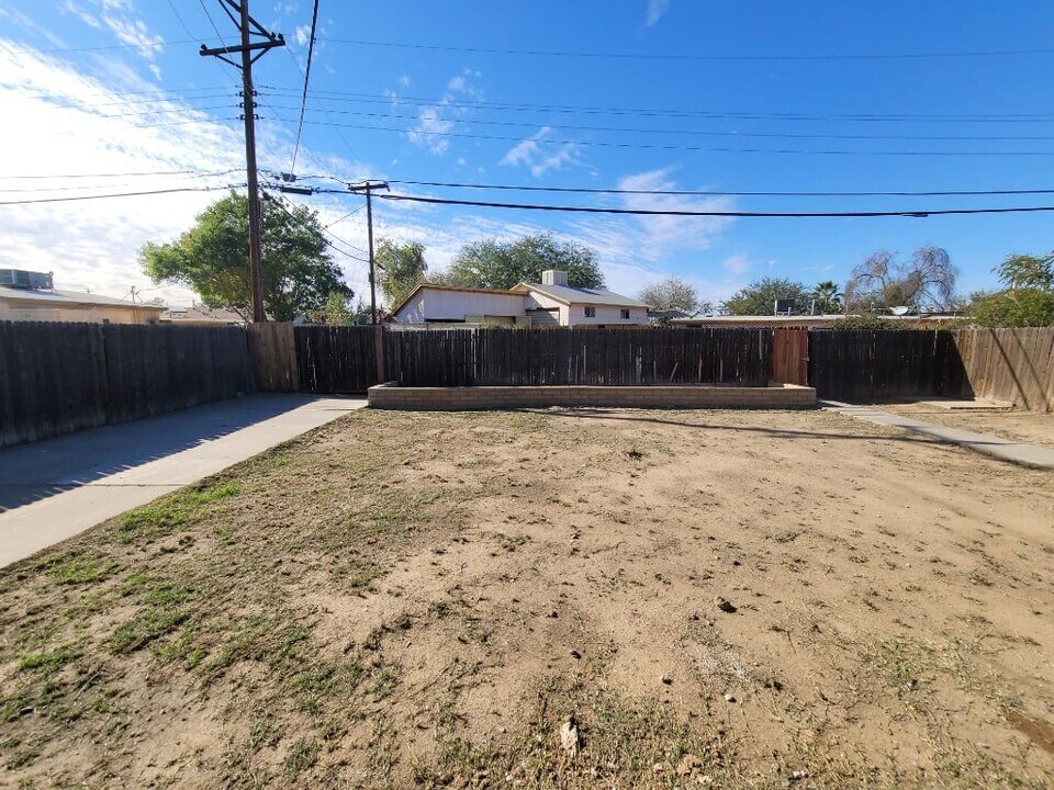 1836 N 38th Ave in Phoenix, AZ - Building Photo