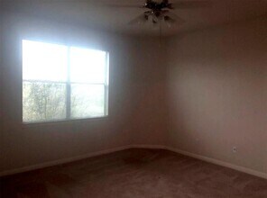 1009 Middle Brook Dr in Leander, TX - Building Photo - Building Photo