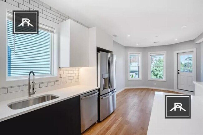 25 Linden St in Boston, MA - Building Photo - Building Photo