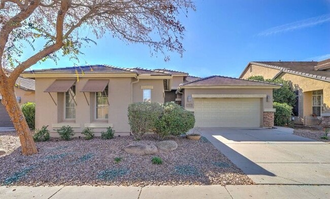 property at 1157 W Mesquite St