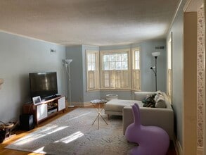 129 Orvilton Dr in Syracuse, NY - Foto de edificio - Building Photo