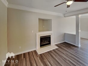 9043 Silver Coach Ln in Charlotte, NC - Building Photo - Building Photo