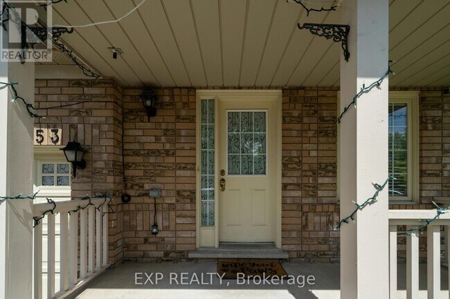 1453 Hemingford Ln in Mississauga, ON - Building Photo - Building Photo