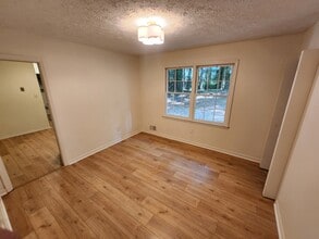 1130 Woodlands Rd in Watkinsville, GA - Building Photo - Building Photo