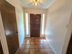 2204 Shady Park Dr in Arlington, TX - Building Photo - Building Photo