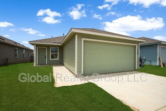 148 Cowboy Rdg in Pleasanton, TX - Foto de edificio - Building Photo