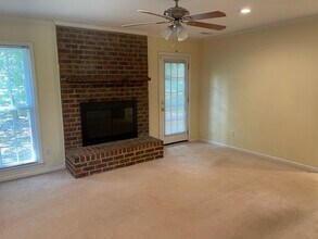 11438 Winding Way Rd in Charlotte, NC - Foto de edificio - Building Photo