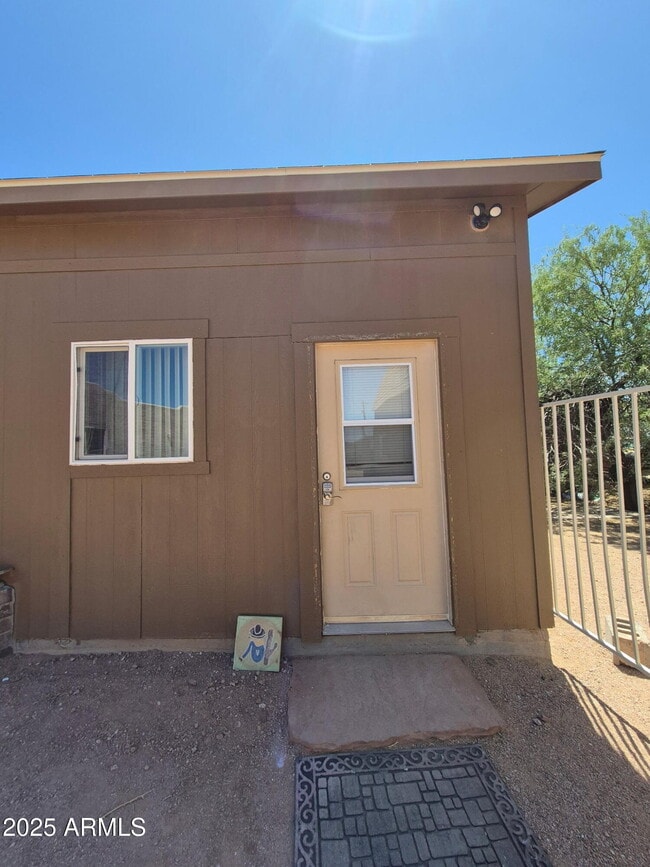 2529 E Scenic St in Apache Junction, AZ - Building Photo - Building Photo